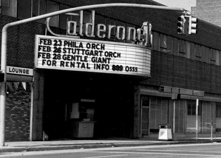 File:Calderone Theater marquee 1977-02-28.jpg