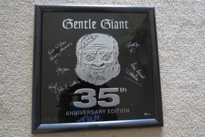 File:35th anniversary plaque signed.jpg